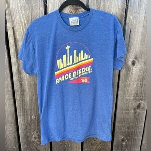 Women's Space Needle T-Shirt Blue Logo Solid L Crew Seattle Cut Sleeve Tourism